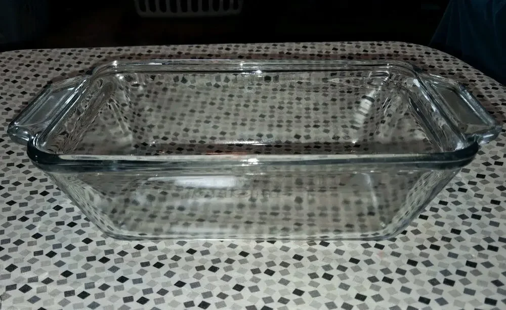 Vintage Anchor Hocking Clear 1.5 Qt Glass Loaf Bread Pan Baking Dish 5 × 9